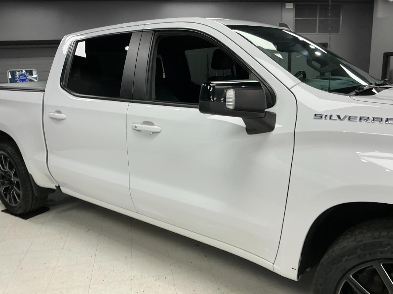 Chevrolet Silverado 1500 LTD 4WD Crew Cab 147" RST 2022