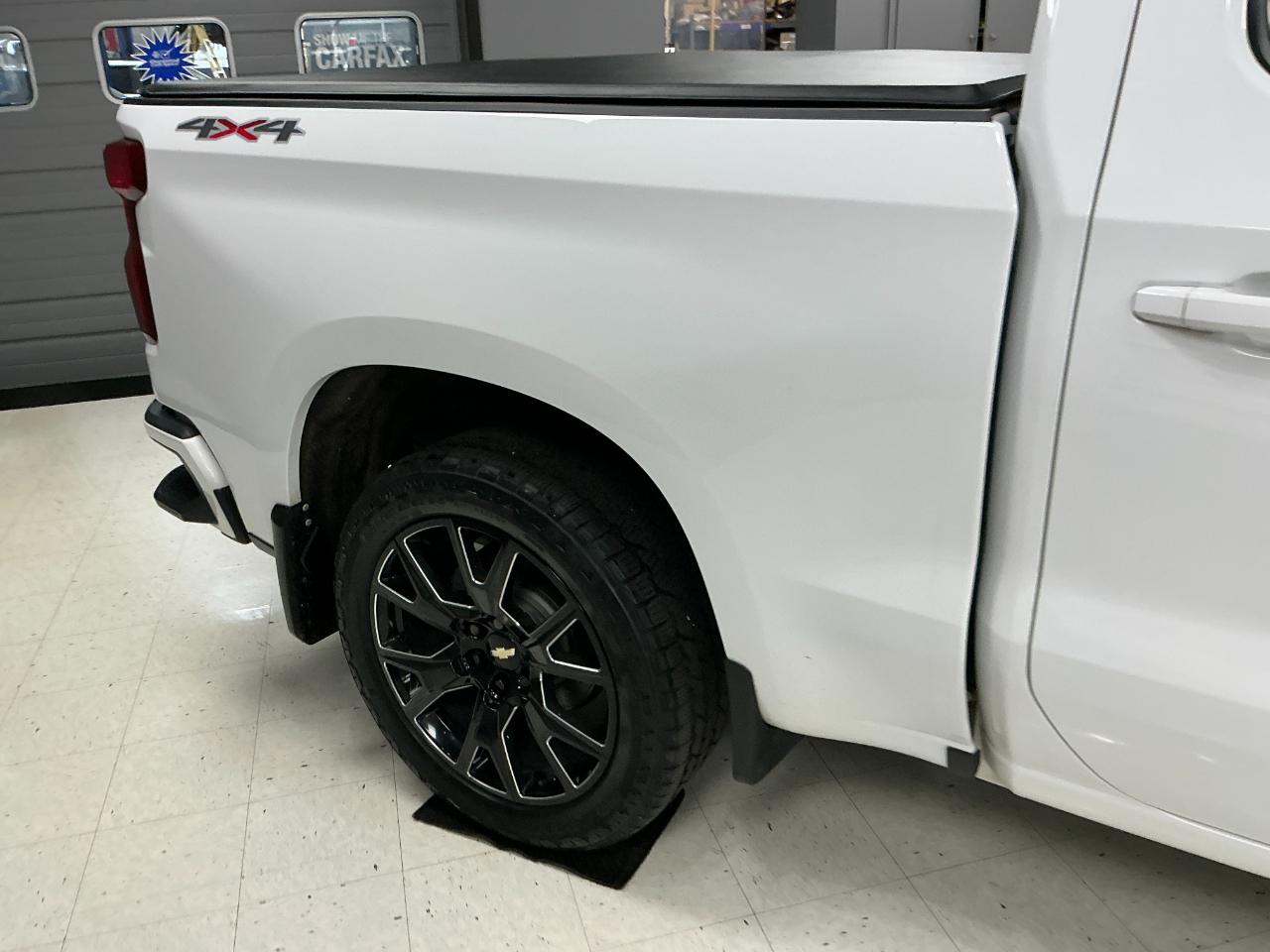 Chevrolet Silverado 1500 LTD 4WD Crew Cab 147" RST 2022
