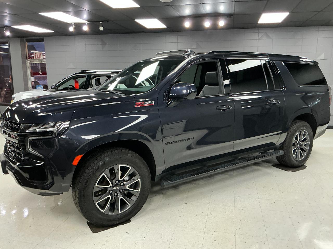 Chevrolet Suburban 4WD 4dr Z71 2023