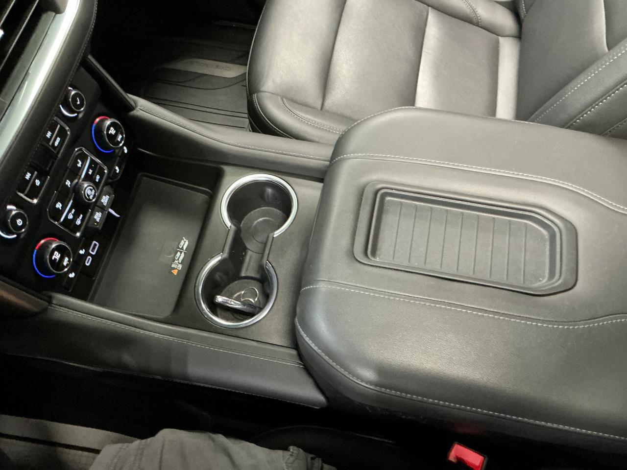 Chevrolet Suburban 4WD 4dr Z71 2023