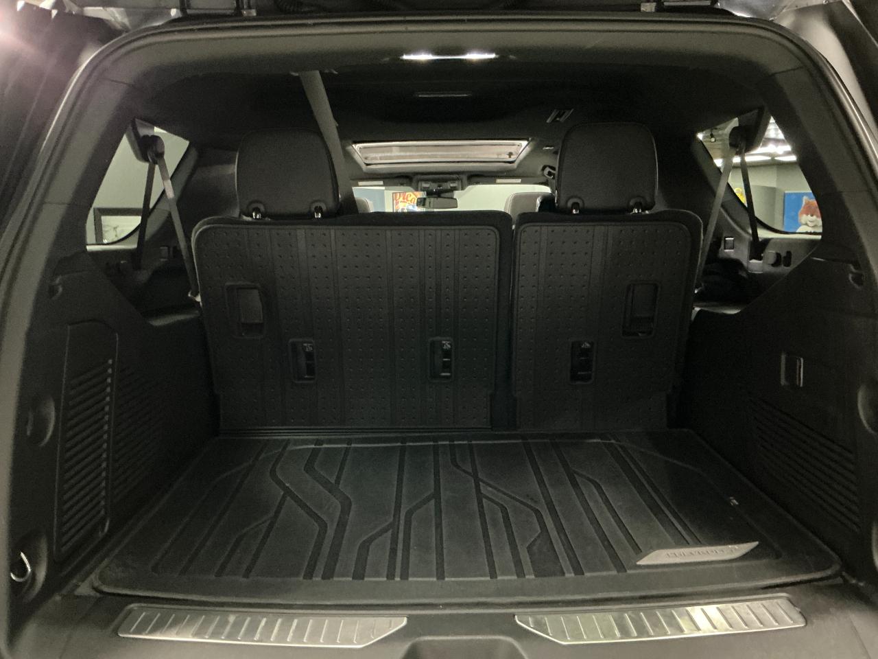 Chevrolet Suburban 4WD 4dr Z71 2023