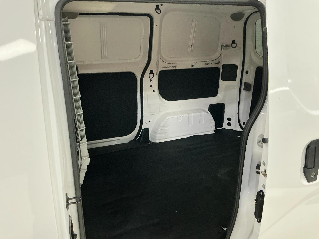 Nissan NV200 Compact Cargo I4 S 2020