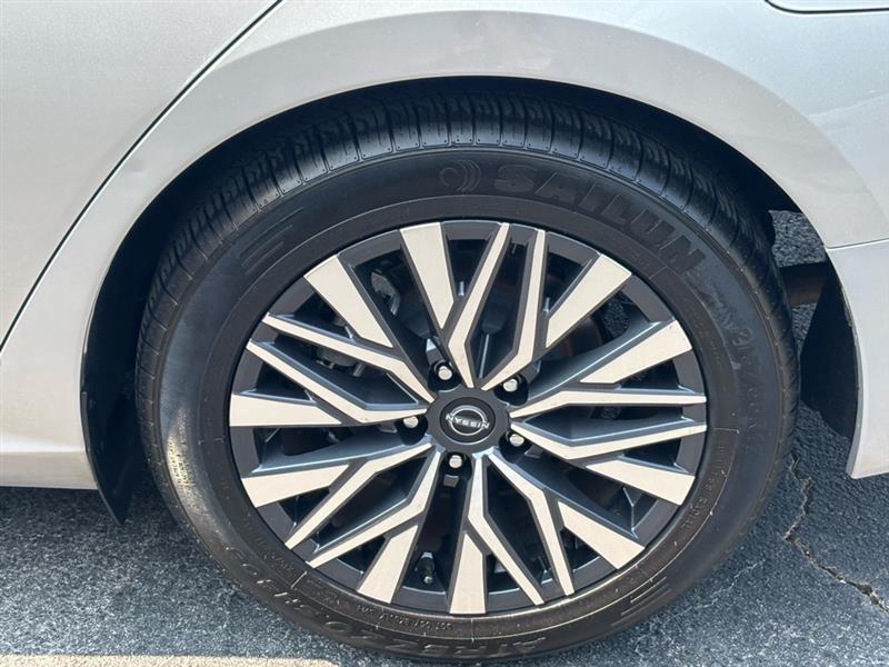 Nissan Altima 2.5 SV 2023