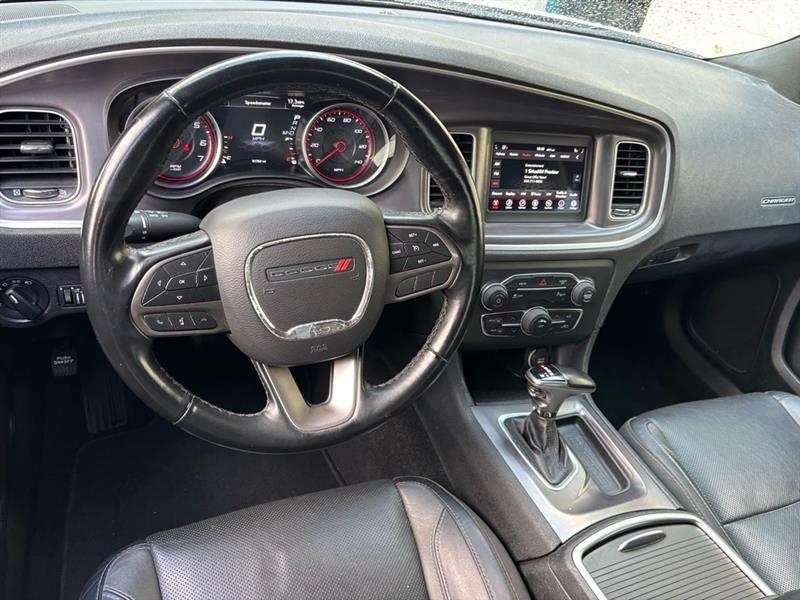 2022 Dodge Charger SXT - Photo 8