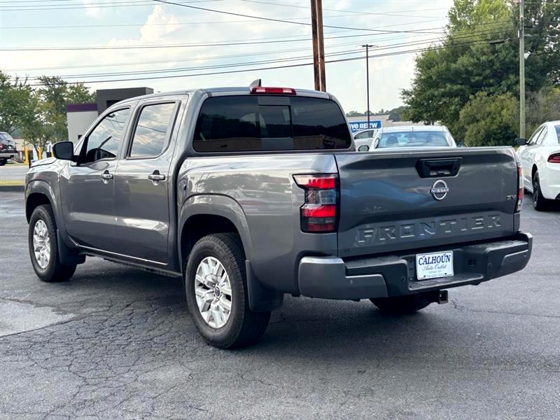 Nissan Frontier SV Crew Cab 2WD 2023