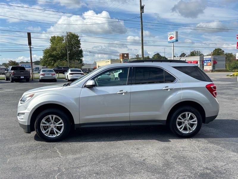 2016 Chevrolet Equinox LT photo 2