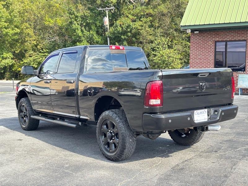 2015 Ram 2500 SLT photo 3