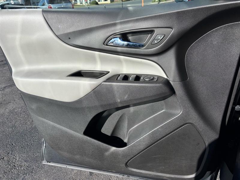 Chevrolet Equinox 1FL FWD 2022