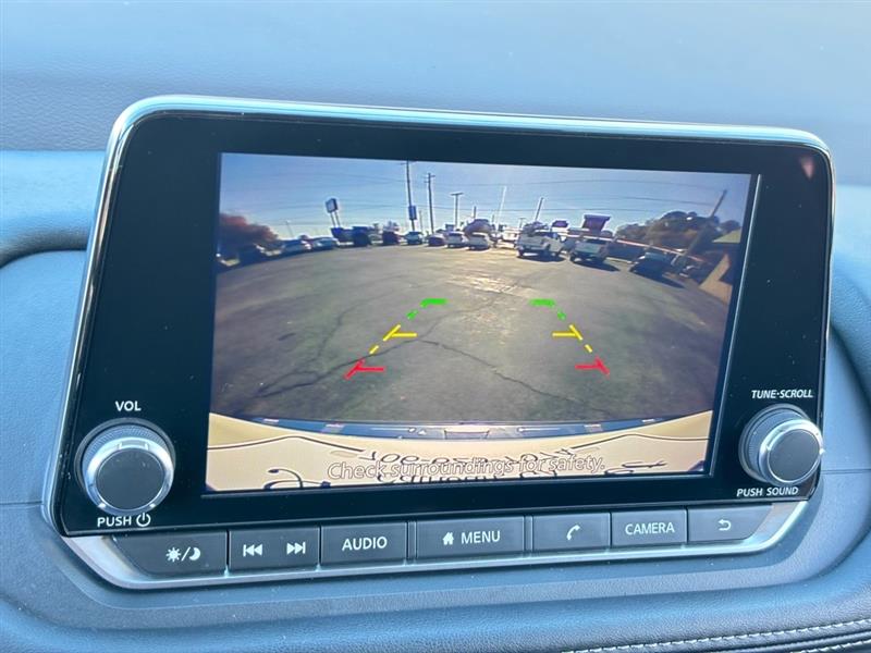 Nissan Rogue SV 2023