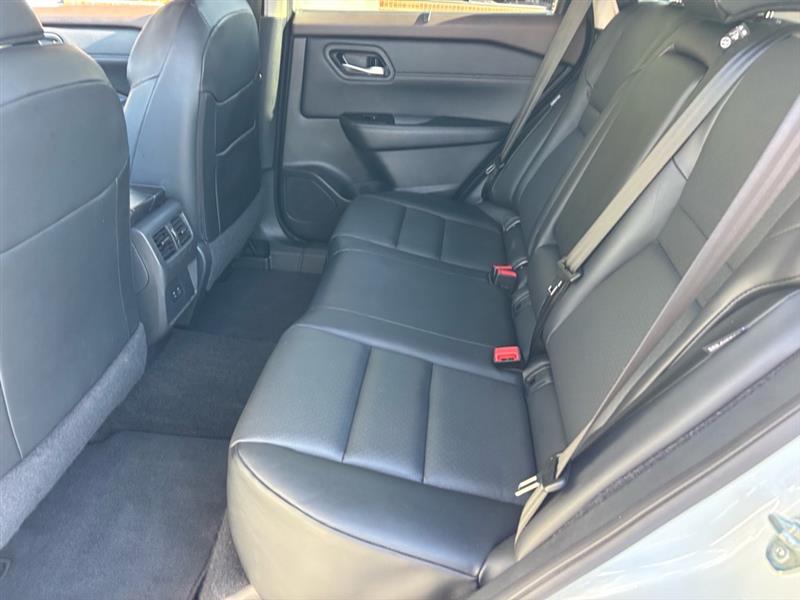 Nissan Rogue SV 2023