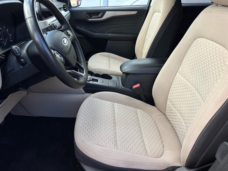 2022 Ford Escape SE - Photo 7