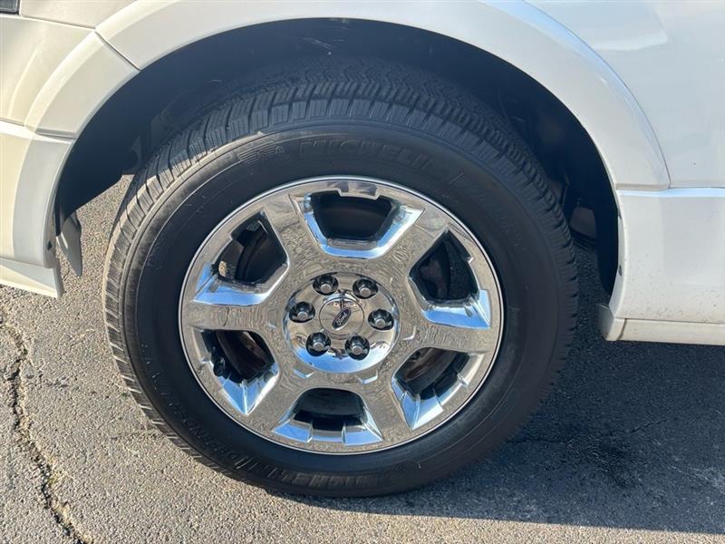 Ford Expedition EL Limited 2WD 2013