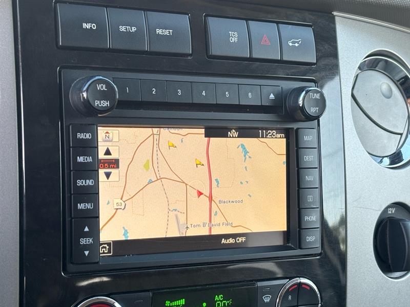 Ford Expedition EL Limited 2WD 2013