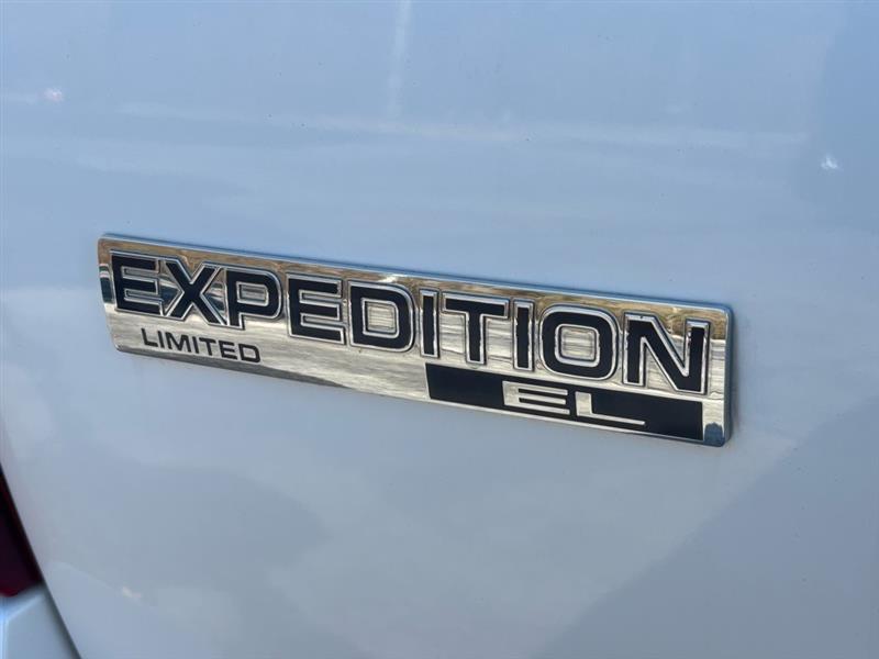 Ford Expedition EL Limited 2WD 2013