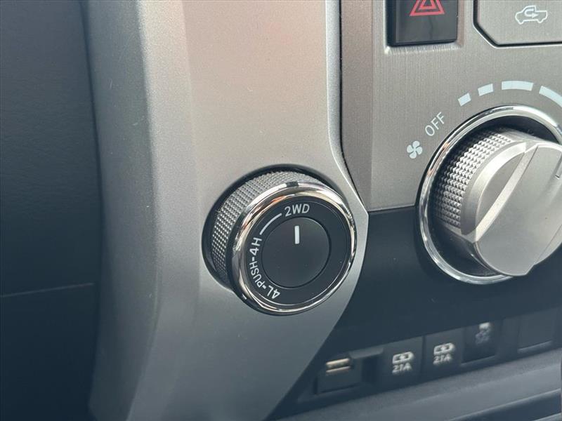 Toyota Tundra SR5 5.7L V8 CrewMax 4WD 2020