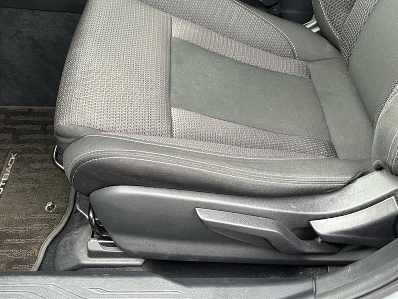 Subaru Outback Base 2022