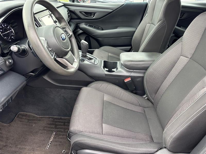 Subaru Outback Base 2022