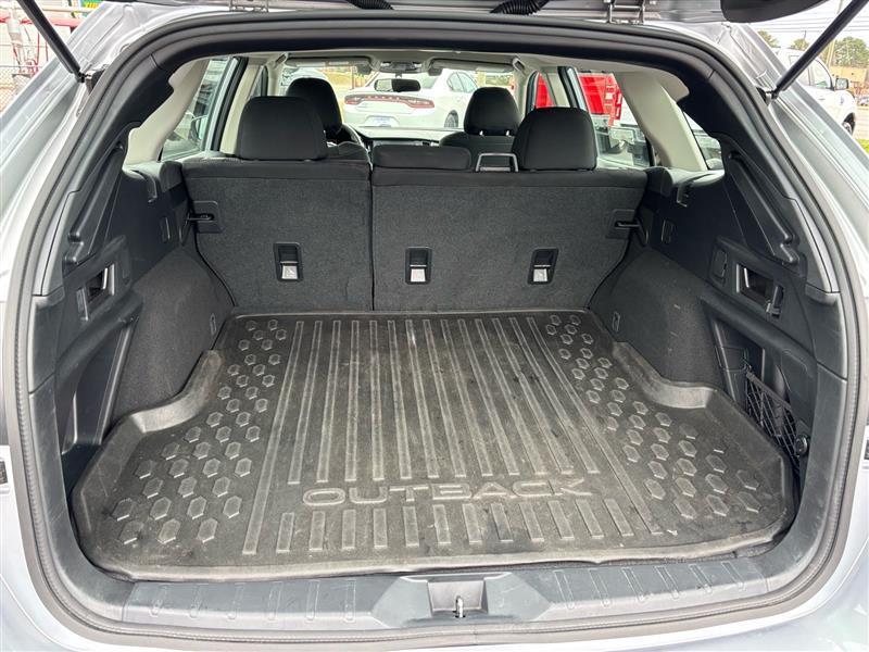 Subaru Outback Base 2022