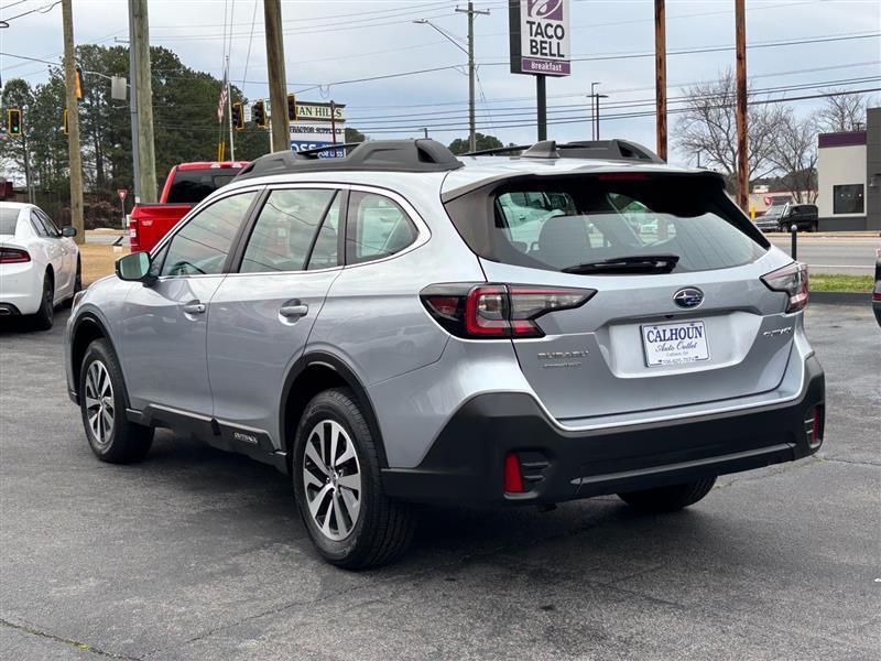 Subaru Outback Base 2022