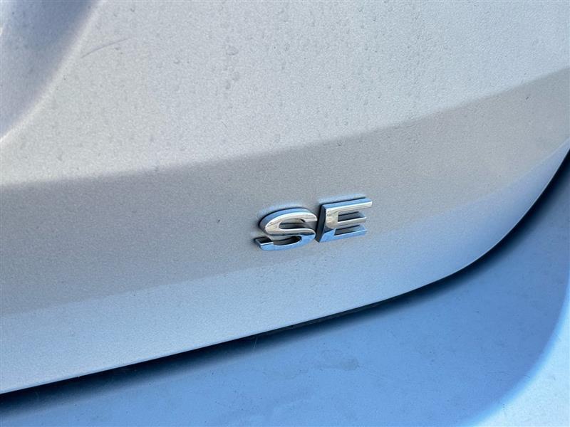 2017 Ford Focus SE - Photo 12