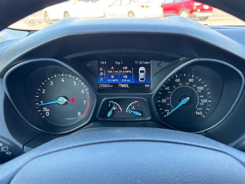 2017 Ford Focus SE - Photo 15