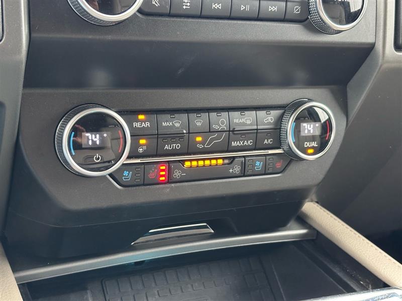 Ford Expedition XLT 2WD 2019