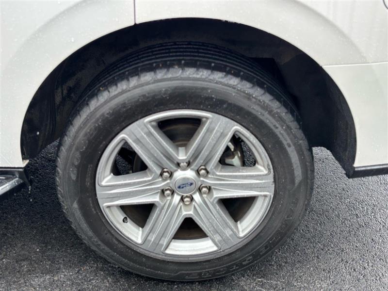 Ford Expedition XLT 2WD 2019