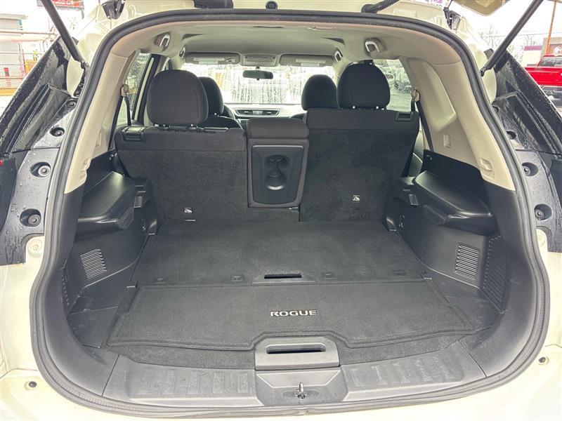 Nissan Rogue SV 2WD 2017