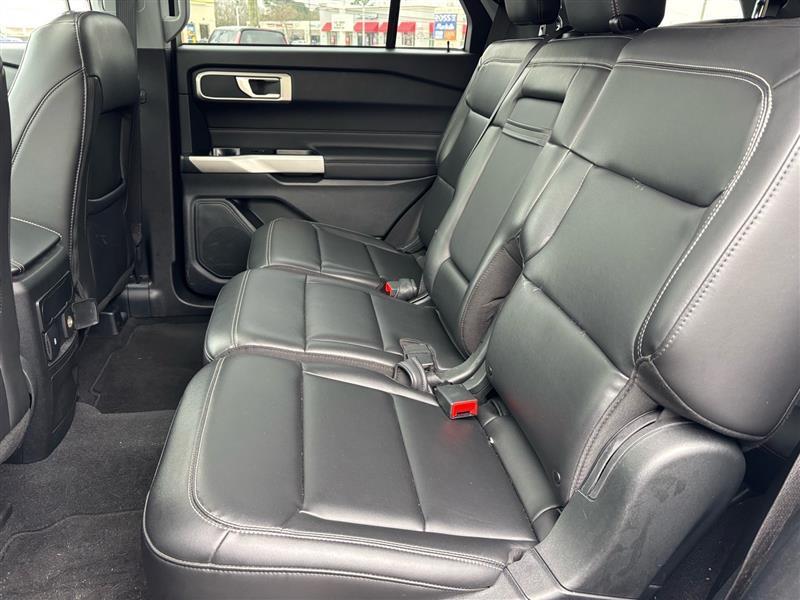 Ford Explorer XLT AWD 2023