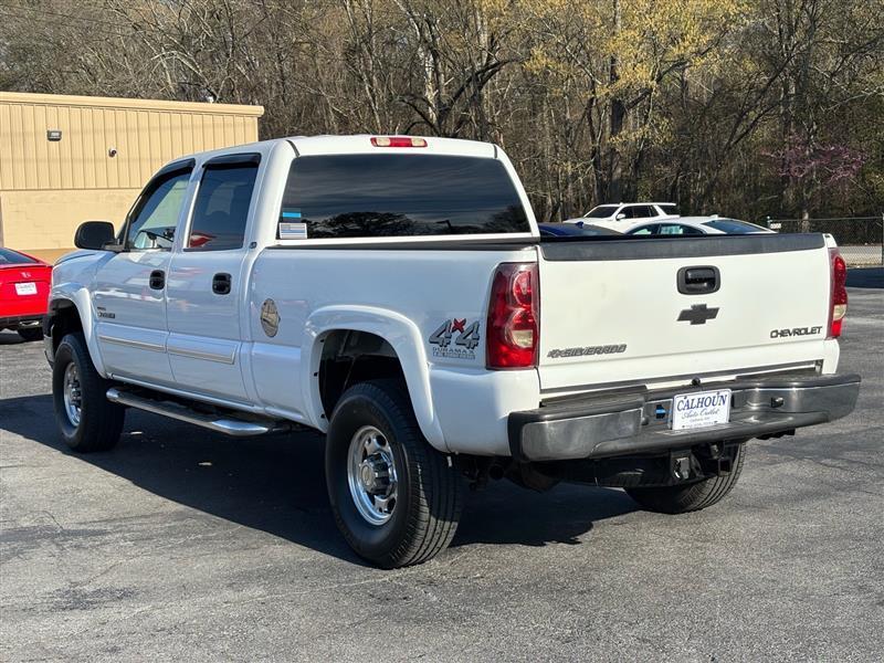 Chevrolet Silverado 2500HD LS Crew Cab Long Bed 4WD 2003