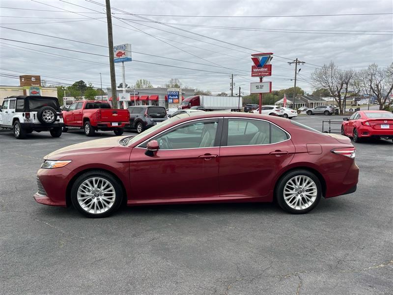 Toyota Camry XLE 2018