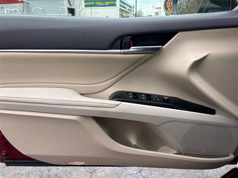 Toyota Camry XLE 2018