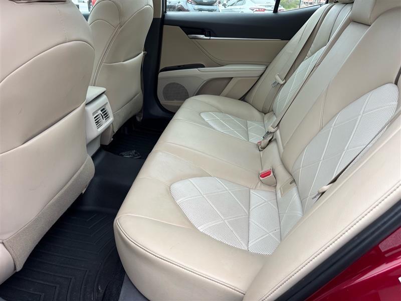 Toyota Camry XLE 2018