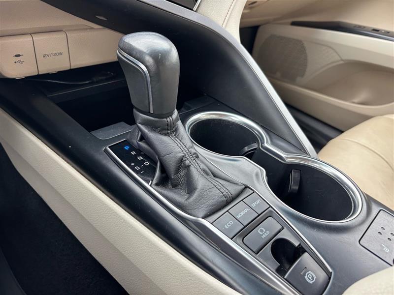 Toyota Camry XLE 2018