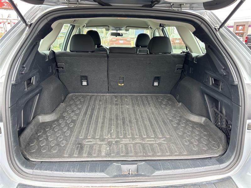 Subaru Outback Base 2022