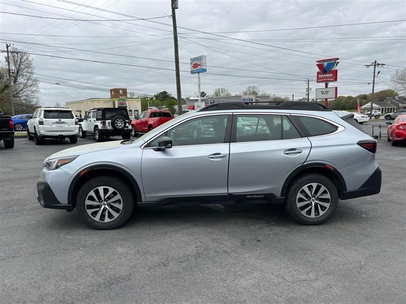 Subaru Outback Base 2022
