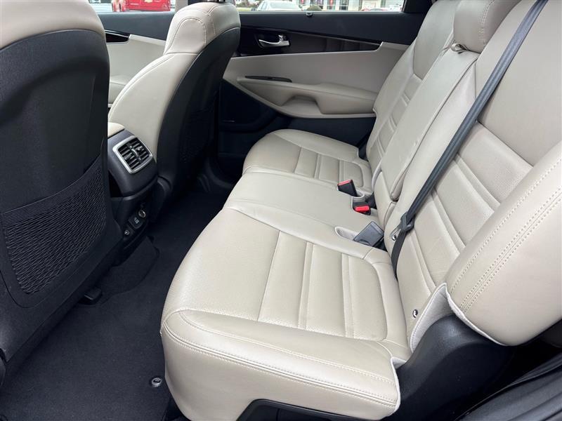 Kia Sorento EX V6 2WD 2019