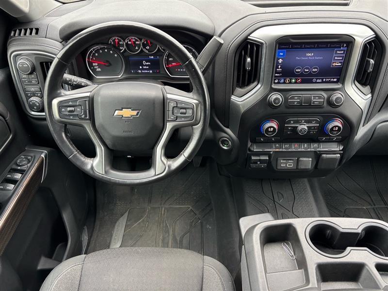 Chevrolet Silverado 1500 LT Crew Cab 4WD 2020