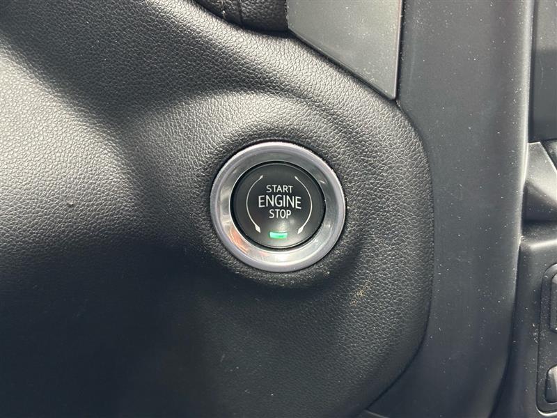 Chevrolet Silverado 1500 LT Crew Cab 4WD 2020