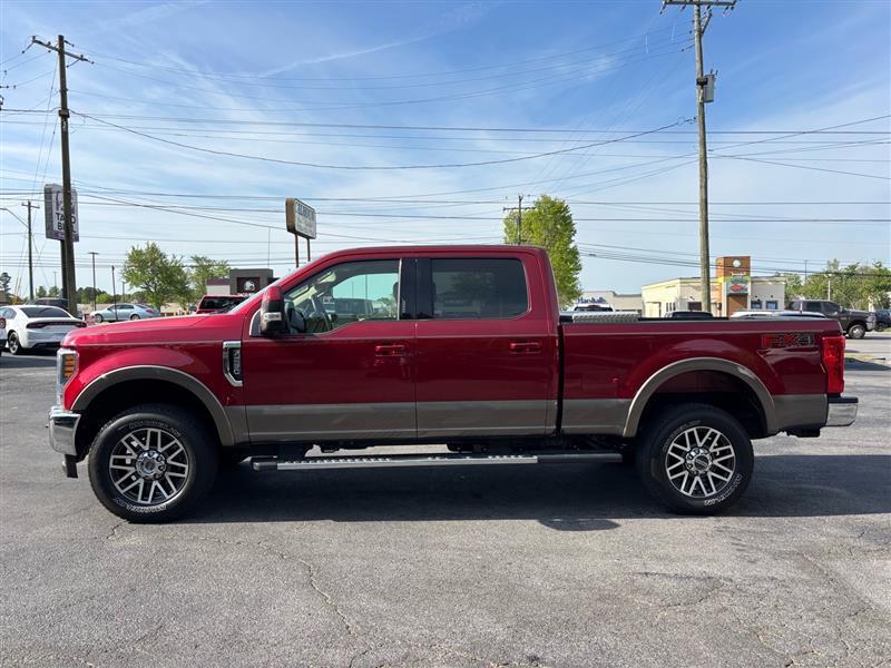 Ford F-250 SD Lariat Crew Cab 4WD 2019