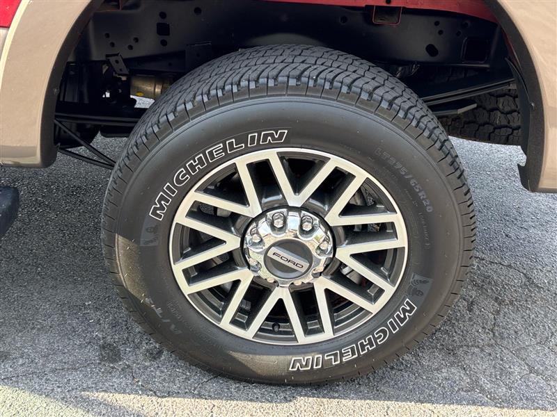 Ford F-250 SD Lariat Crew Cab 4WD 2019