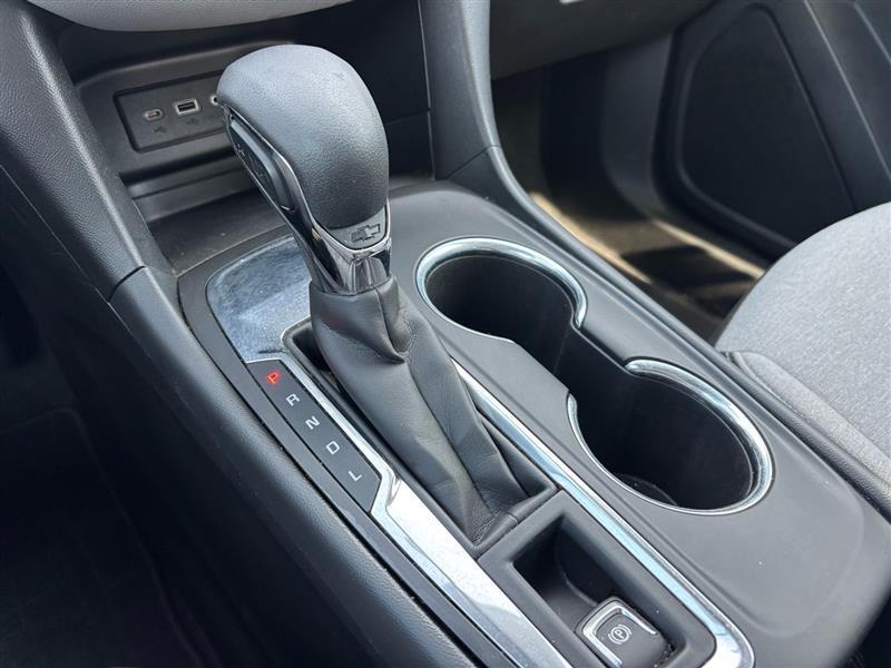 Chevrolet Equinox 1FL FWD 2022