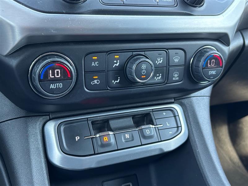 GMC Acadia SLE 2022