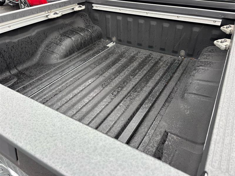 Nissan Frontier SV Crew Cab 2WD 2021