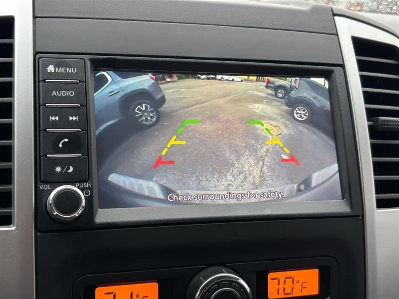Nissan Frontier SV Crew Cab 2WD 2021