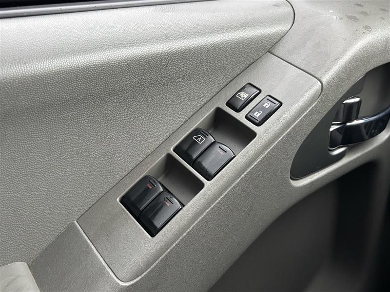 Nissan Frontier SV Crew Cab 2WD 2021