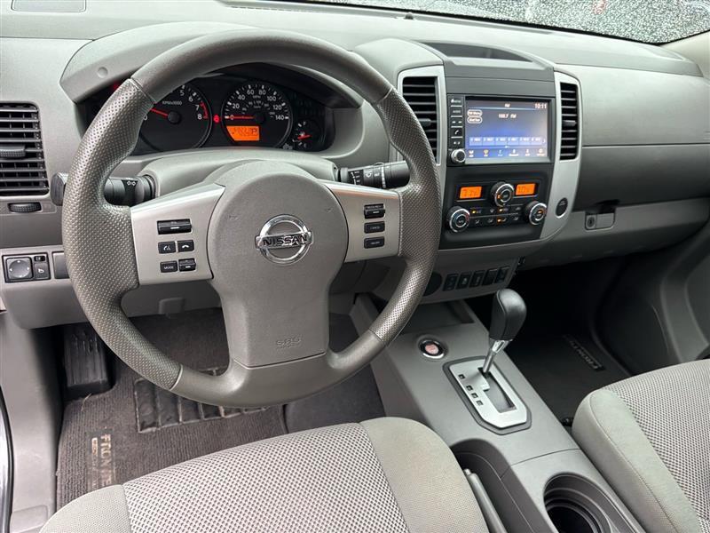 Nissan Frontier SV Crew Cab 2WD 2021