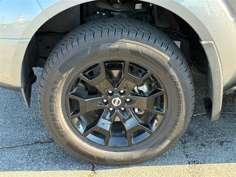Nissan Frontier SV Crew Cab 2WD 2021