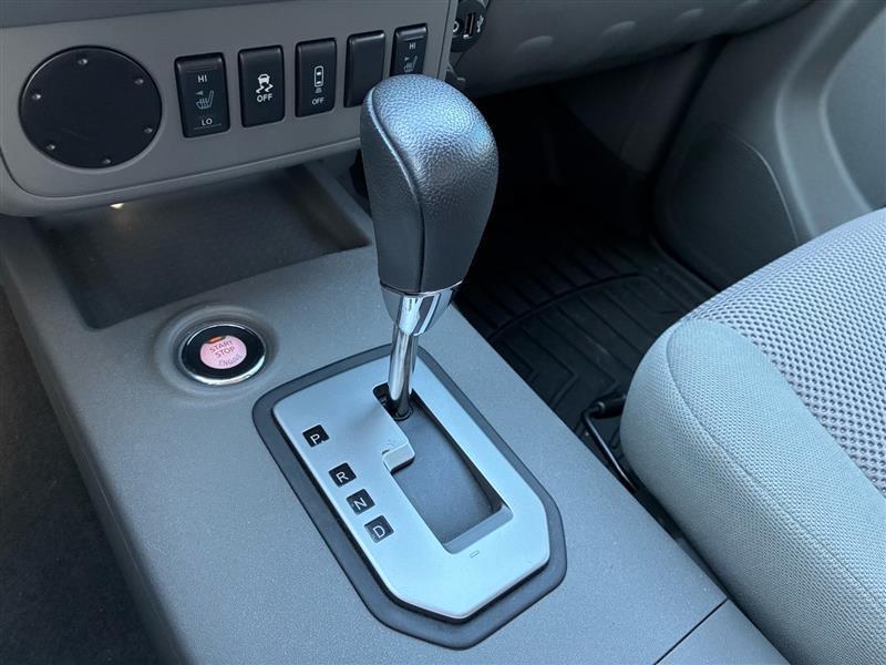 Nissan Frontier SV Crew Cab 2WD 2021