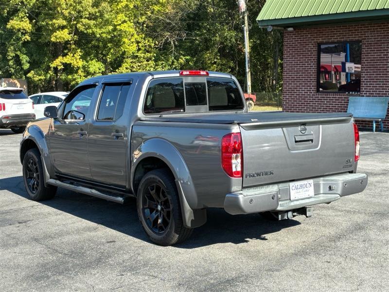 Nissan Frontier SV Crew Cab 2WD 2021